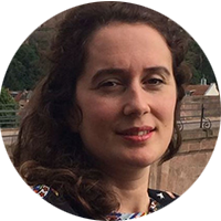 Prof. Dr. Esra Kabaklarlı